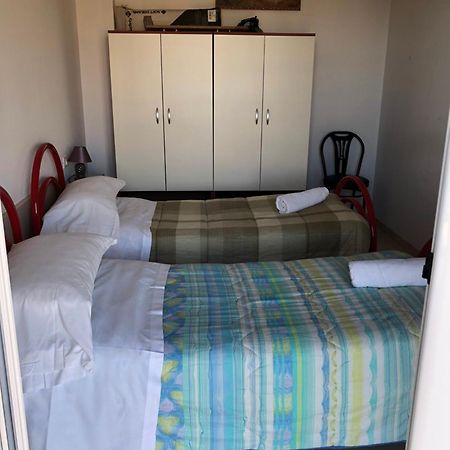 Attico Tacito Appartement Ventimiglia Buitenkant foto