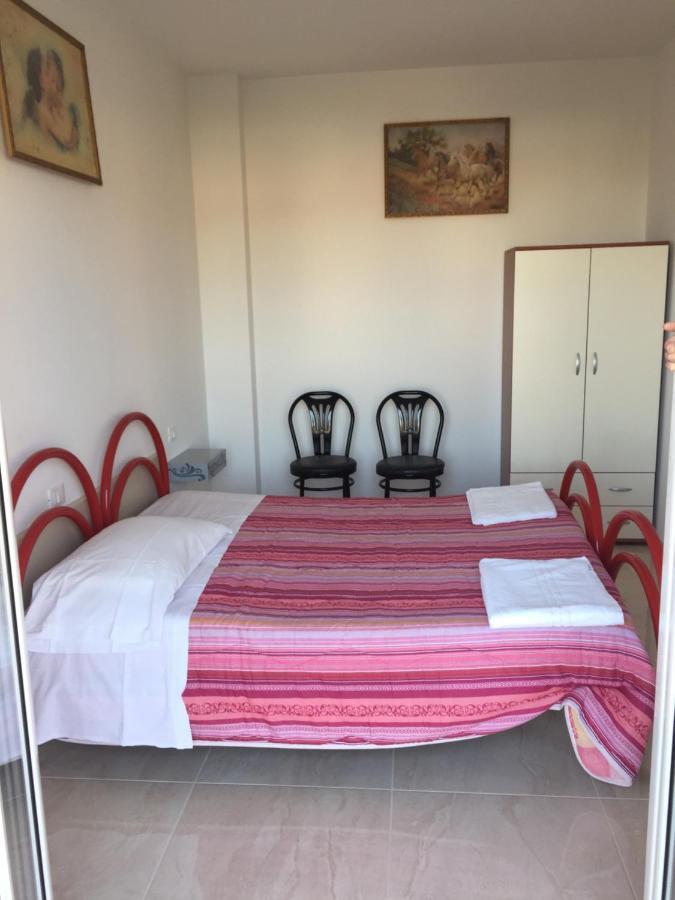 Attico Tacito Appartement Ventimiglia Buitenkant foto
