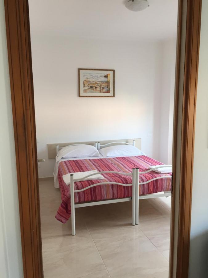 Attico Tacito Appartement Ventimiglia Buitenkant foto