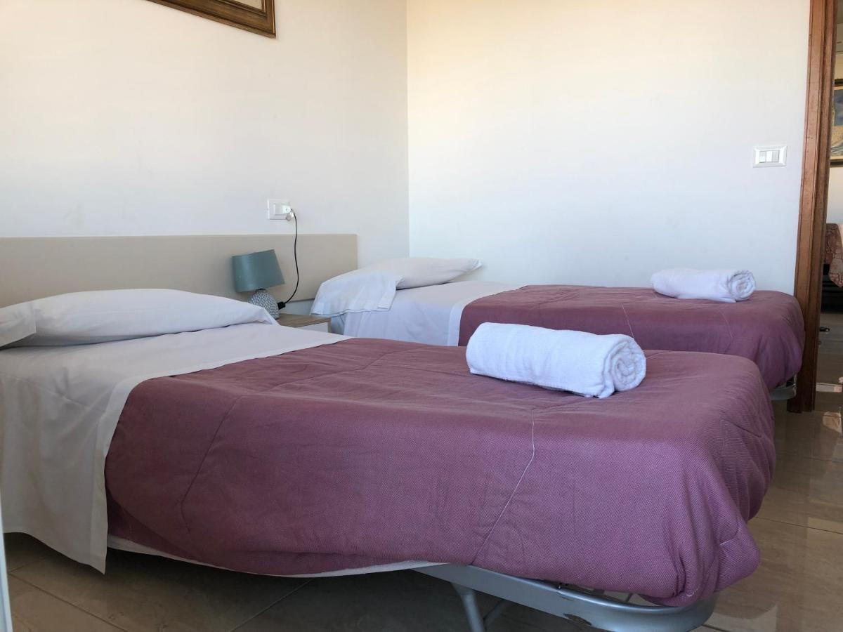 Attico Tacito Appartement Ventimiglia Buitenkant foto