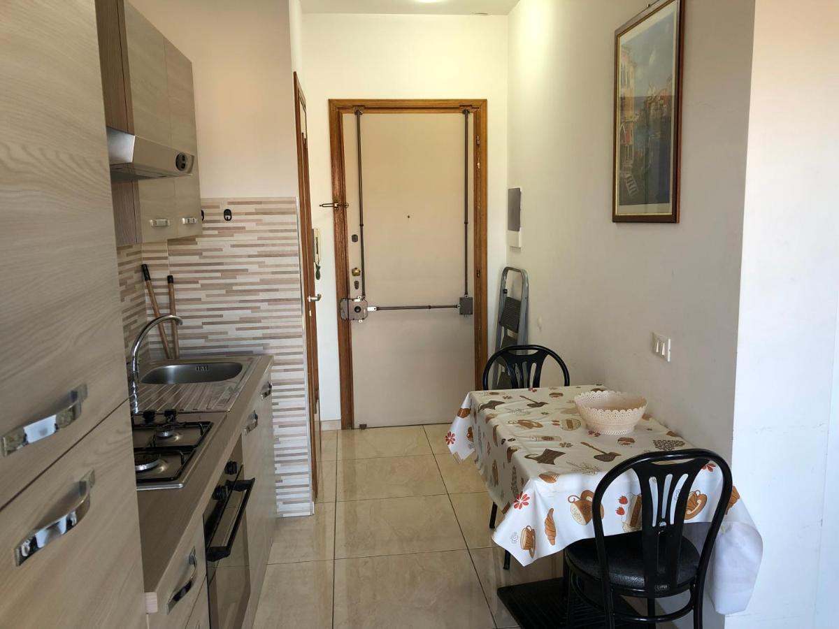 Attico Tacito Appartement Ventimiglia Buitenkant foto